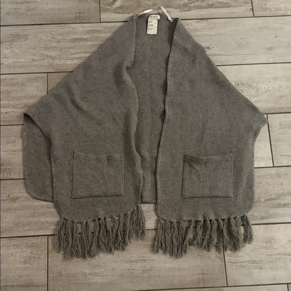 Gray Fringed Women's Poncho